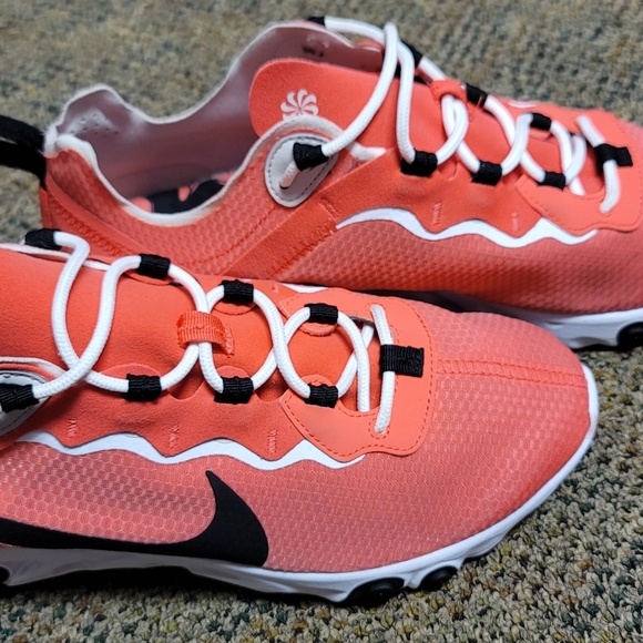 Nike React Element 55 - Picture 3 of 6